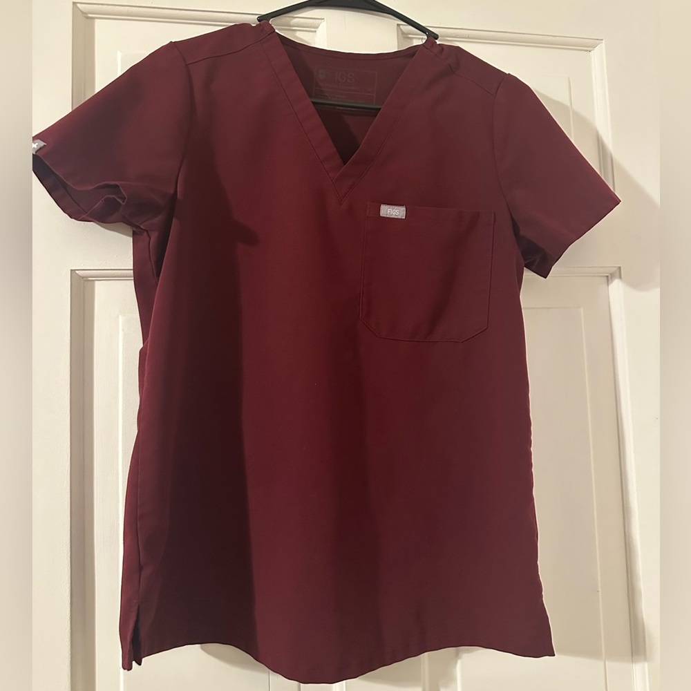 FIGS Catarina One-Pocket Scrub Top